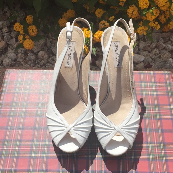 STEVE MADDEN HEELS SZ 8.5 Leather - Picture 4 of 6